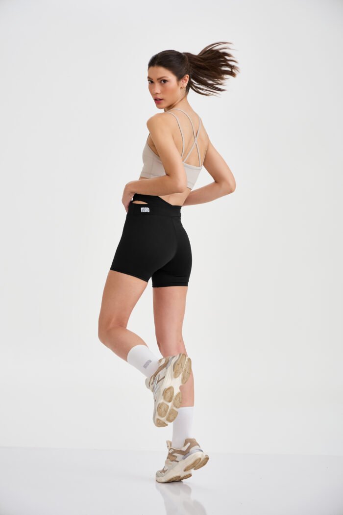 Short Valentina Preto EMANA - Imagem 3